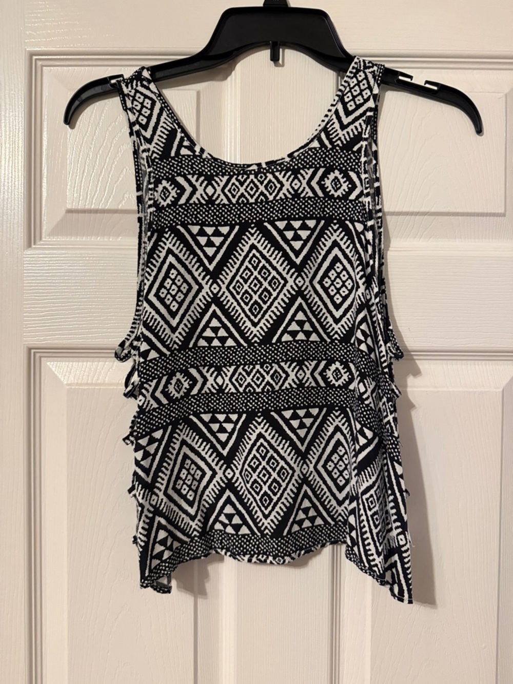 Garage Women’s Black and White Geometric Tank Top